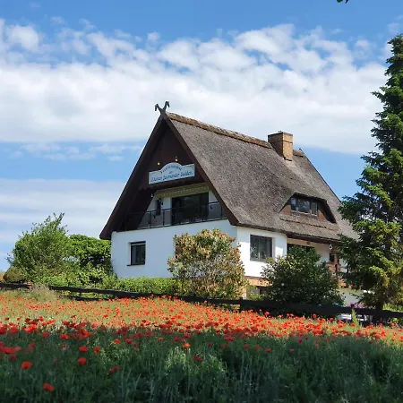 게스트하우스 Petersen 3*